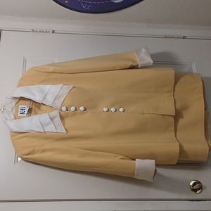 New 2-piece KB suite size 18